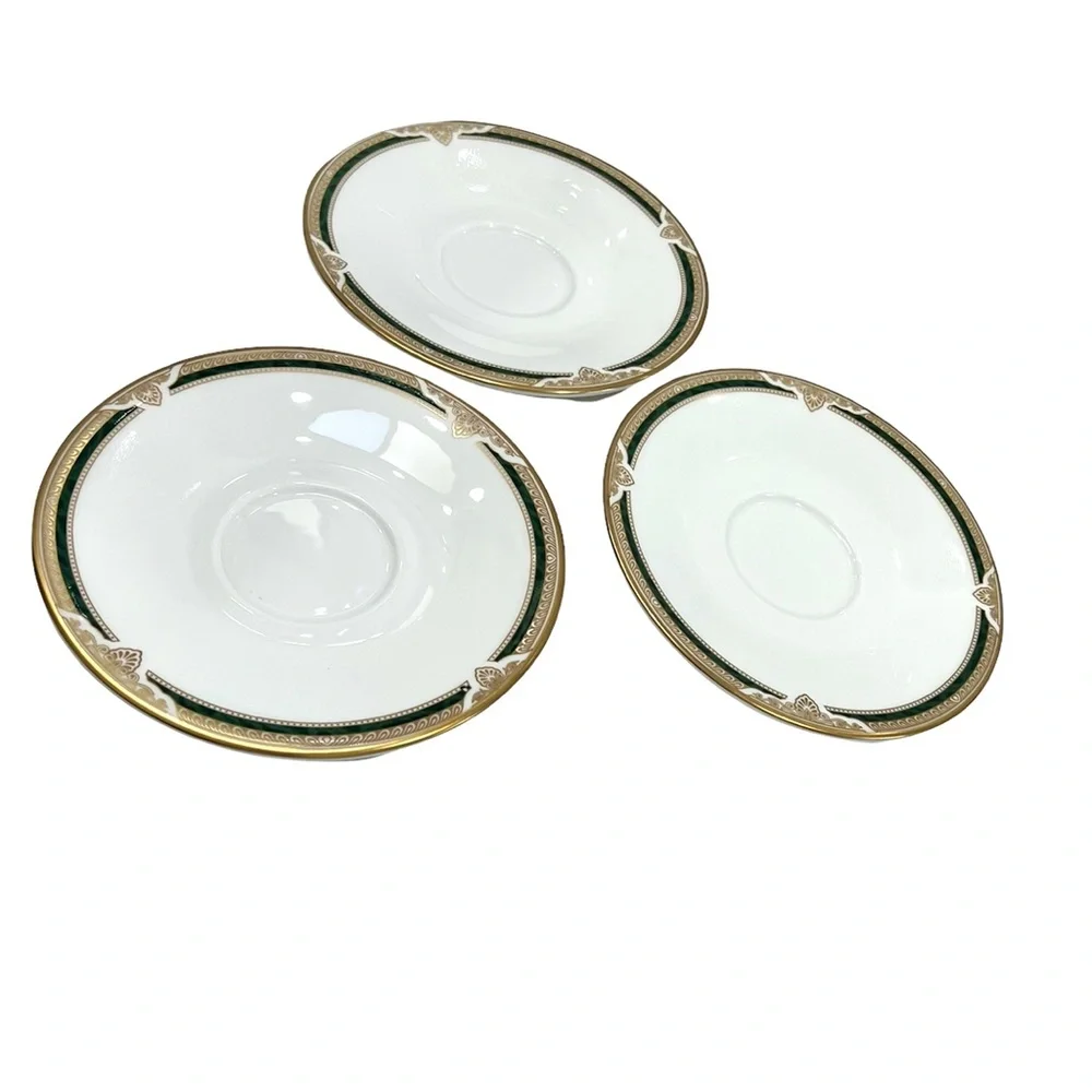 ROYAL DOULTON FORSYTH SET OF 3 FOOTED BONE CHINA CUPS & SAUCERS